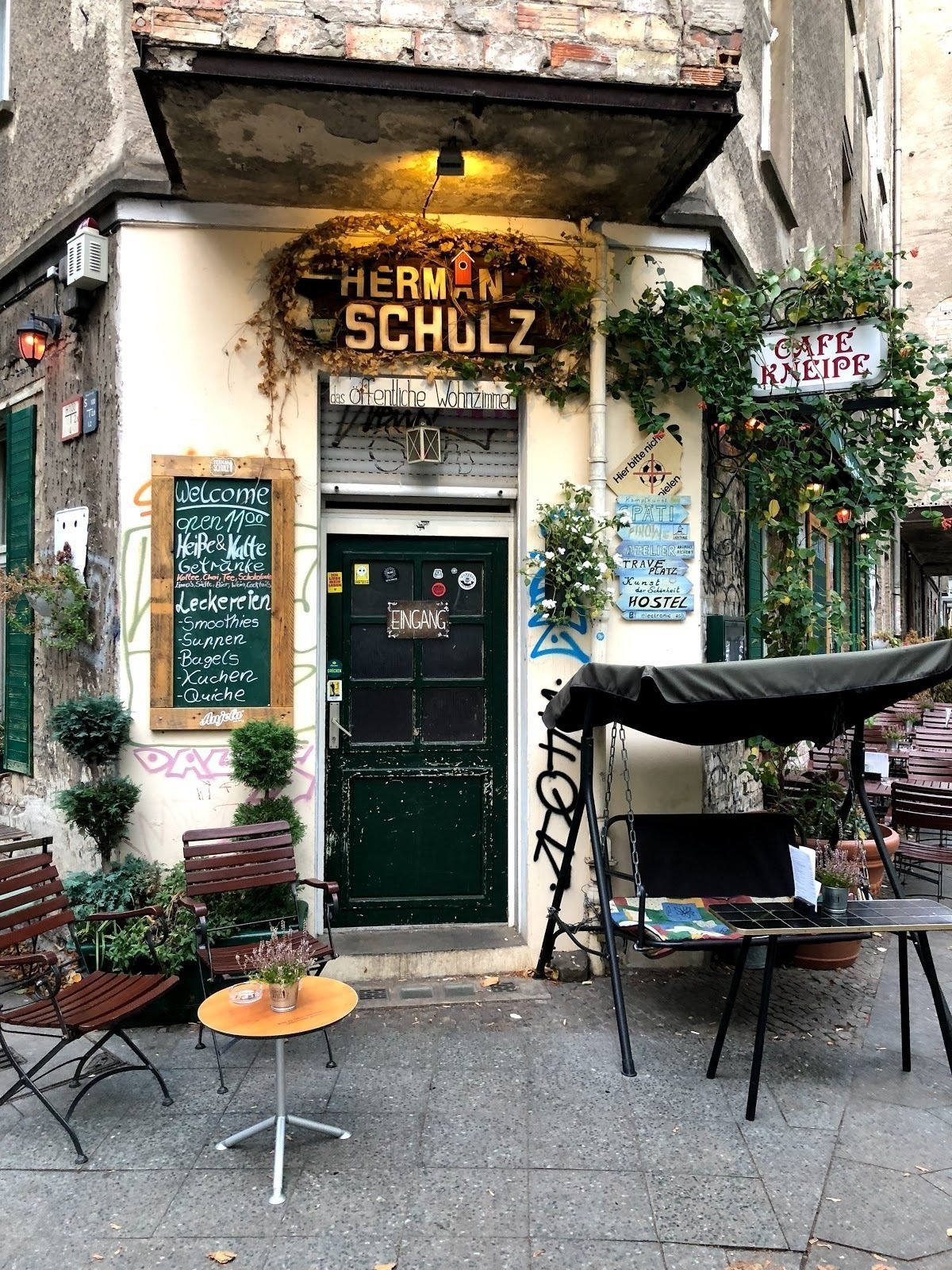 Herman Schulz CaféBar A WorkFriendly Place in Berlin